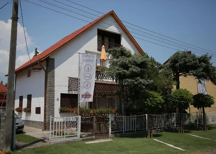 Simply Szallo Πανσιόν
