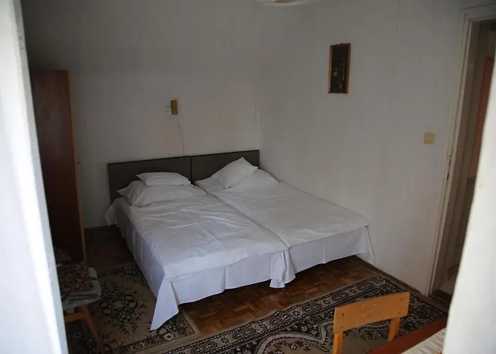 Simply Szallo Πανσιόν